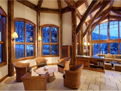 Five Bedroom Luxury Ski  Vacation Rental Home Colorado